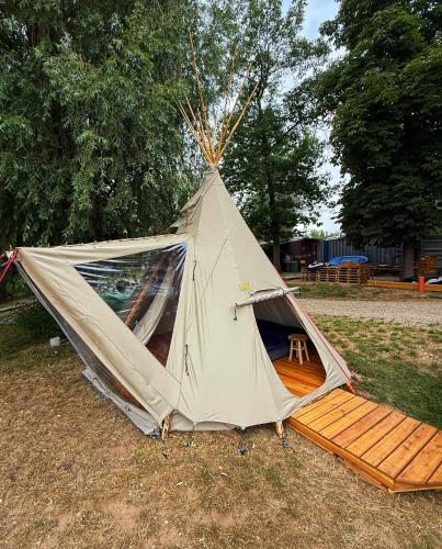 Glamping TeePee - carbon neutral hotel in Unknown City