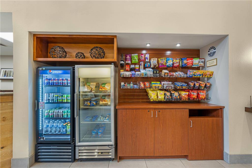 Country Inn & Suites by Radisson Des Moines West IA - photo 39