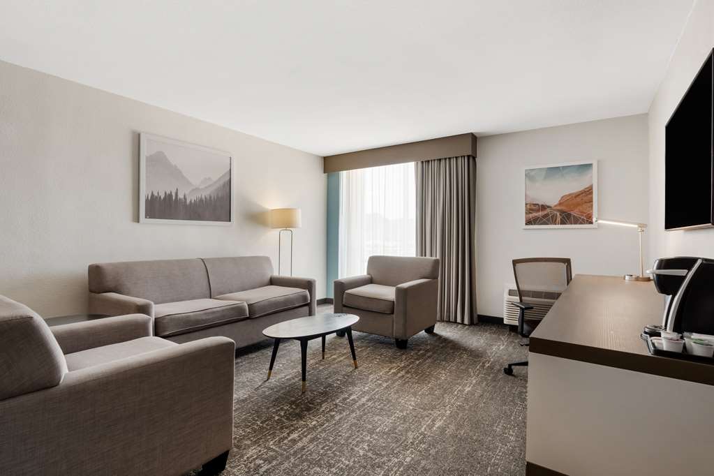Best Western Plus Sparks Reno Hotel - photo 20
