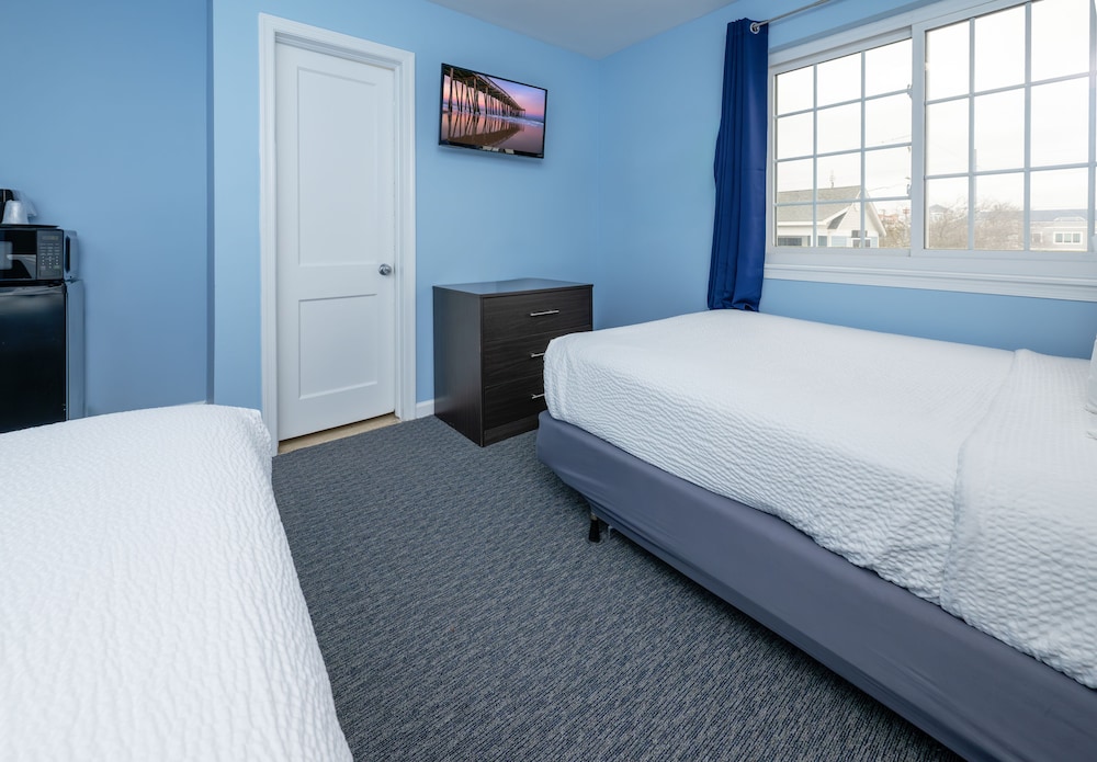 Commander Beach House Hotel - photo 31