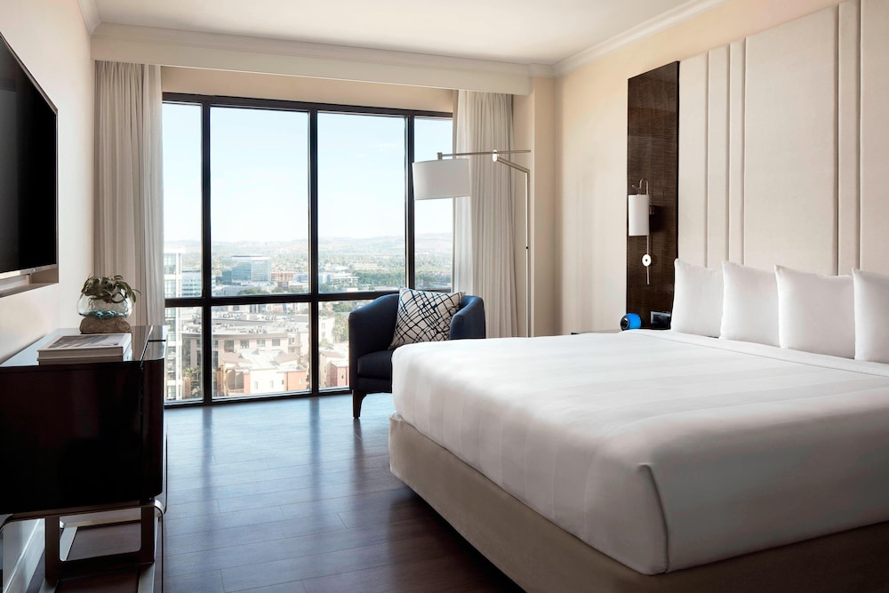 Irvine Marriott - photo 6
