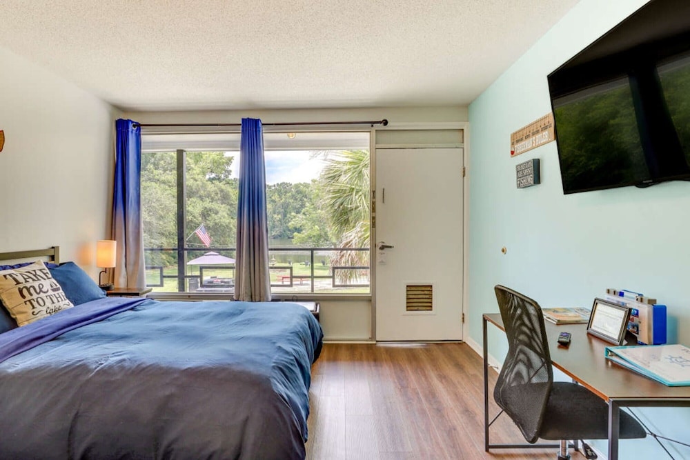 Bells Marina & Resort in Orangeburg, United States