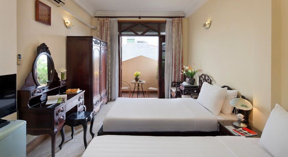 Lucky Hotel - last minute hotel in Hanoi