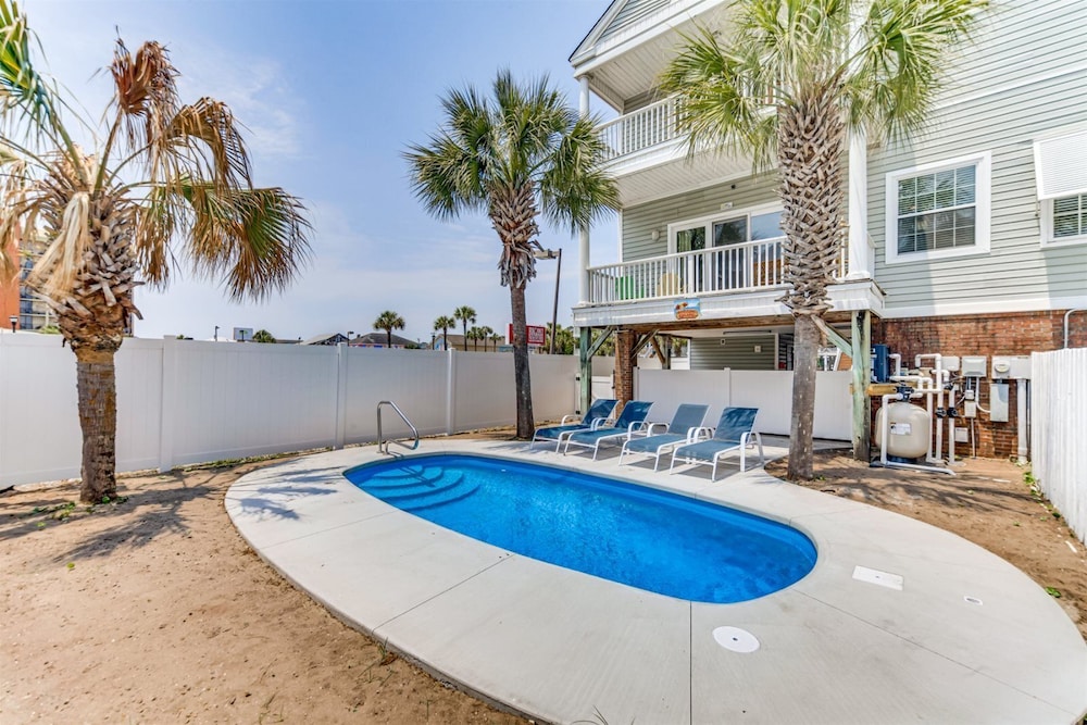 An Amazing Surfside Beach Escape - photo 46