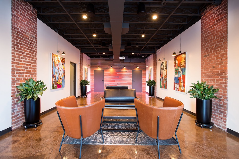 The Oxbow Hotel - photo 42