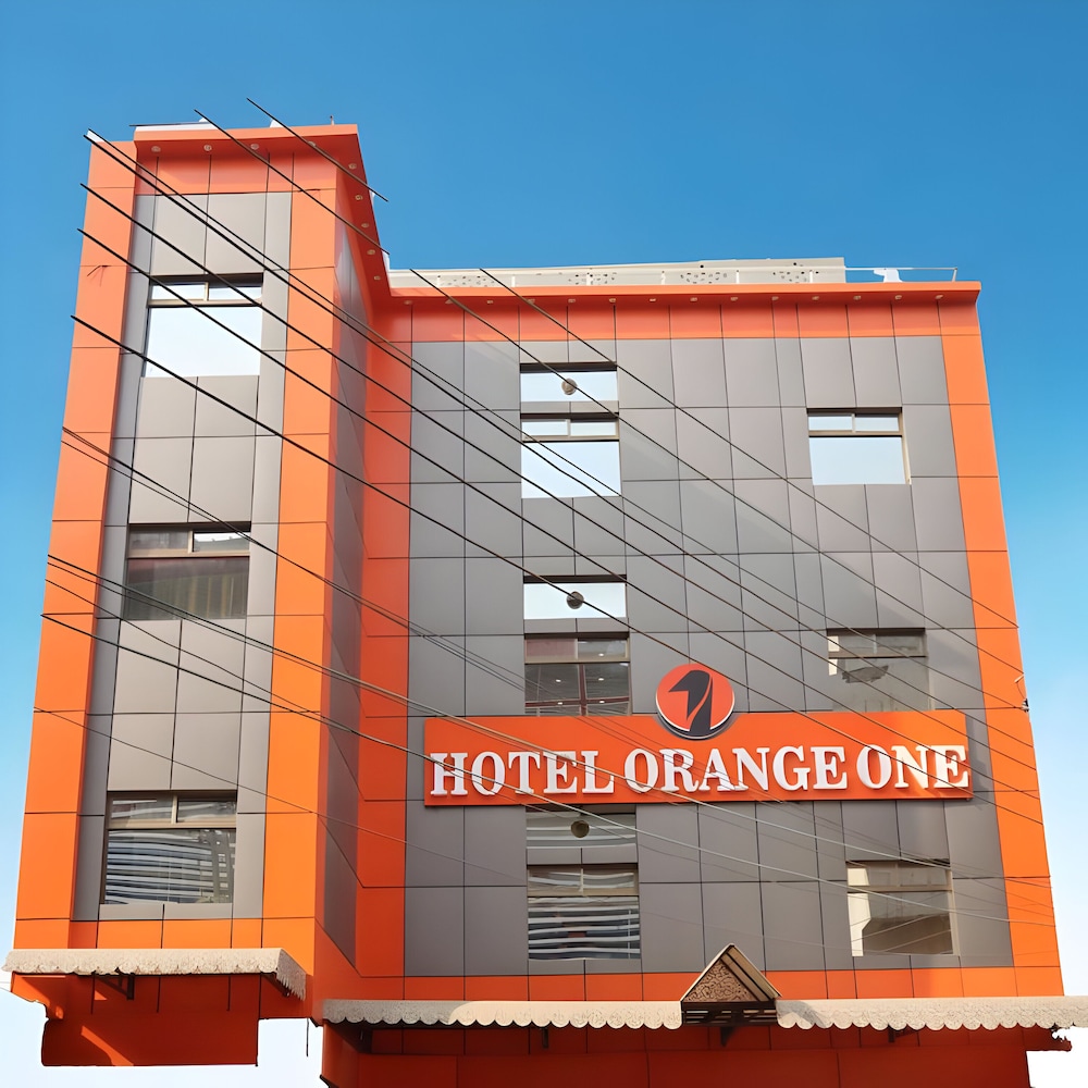 Hotel Orange One - carbon neutral hotel in Lahore