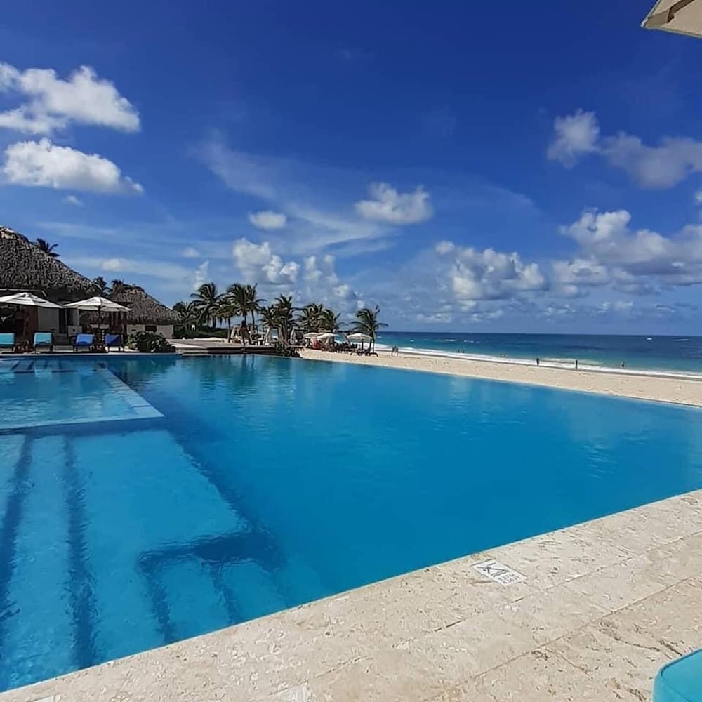 Apartamento 120 Jardin Privado Cana Rock — 4-Star Luxury Hotel in Punta Cana, Dominican Republic