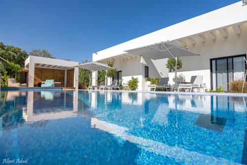 דולב 55 מתחם סוויטות בוטיק Dolev 55 Boutique Complex & Spa - last minute hotel in Unknown City