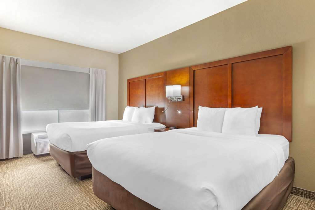 Comfort Suites Wilson I 95 - photo 10