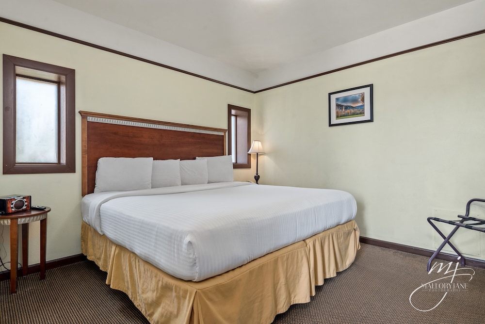 Hotel Seville - photo 18