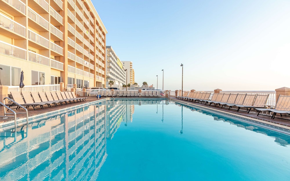 Hampton Inn Daytona Shores Oceanfront - photo 29