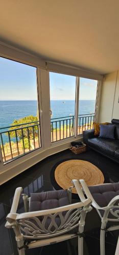 Blue Diamond seaview & free park — 4-Star Luxury Hotel in Funchal, Portugal