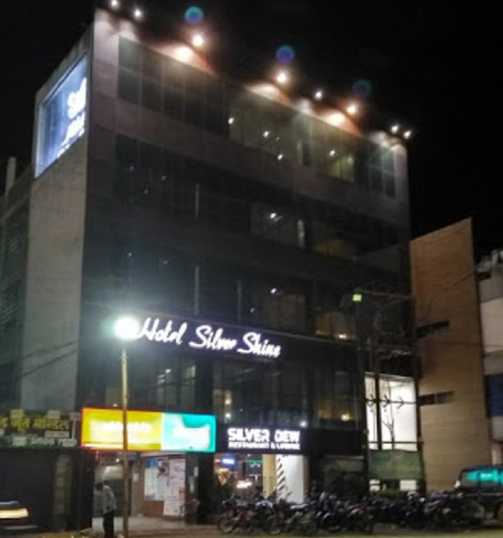 Hotel Silver Shine in Chhindwara, India