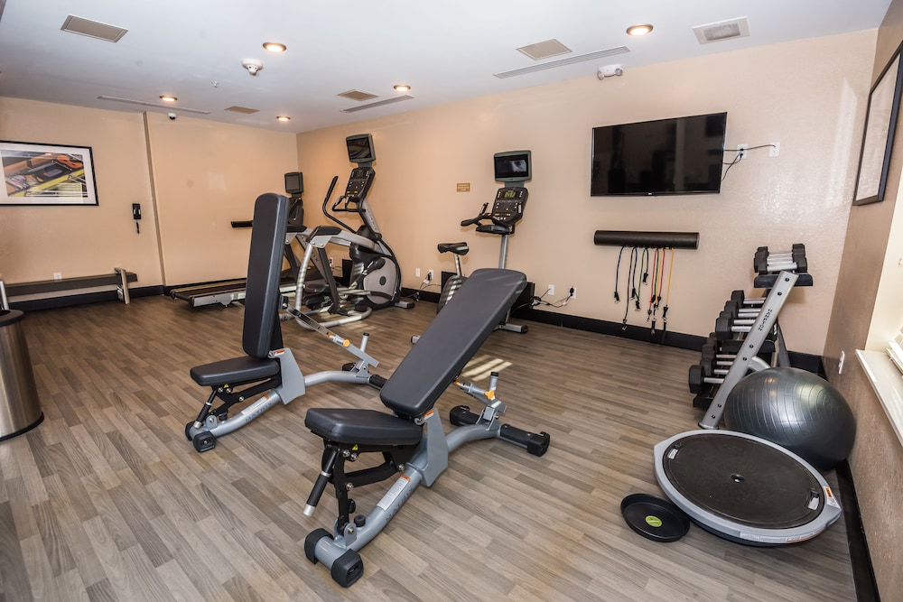 Candlewood Suites Ft Walton Bch Hurlburt Area by IHG - photo 28