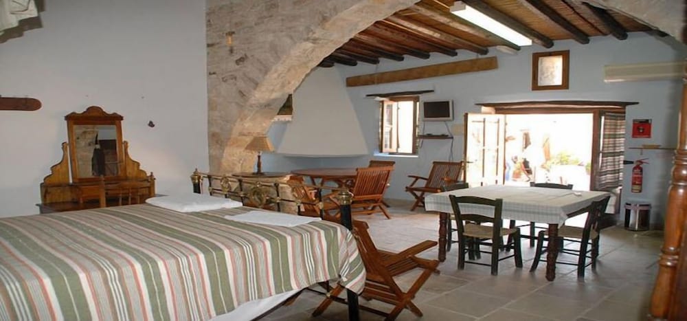 Traditional Village Houses Skarinou — Larnaca — photo 4