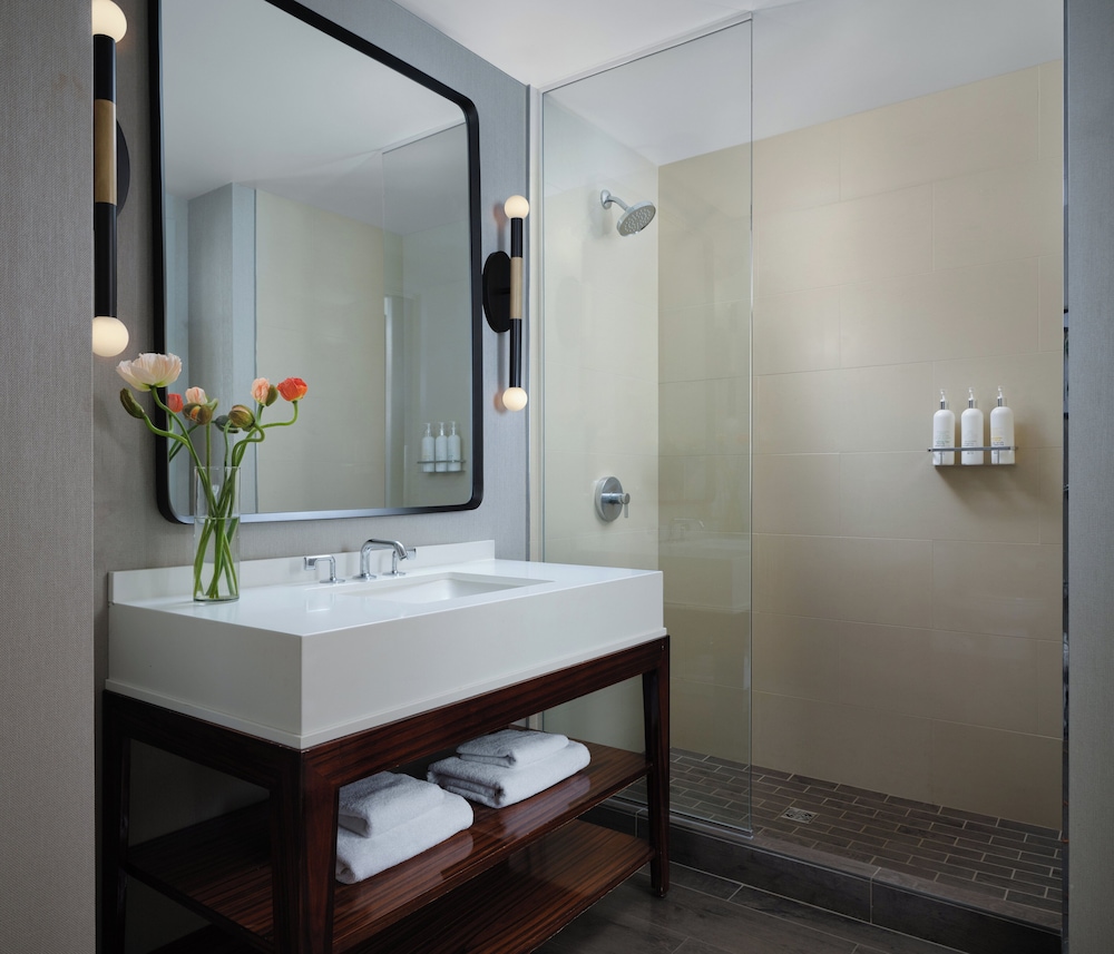 Kimpton Hotel Palomar Phoenix Cityscape by IHG - photo 18