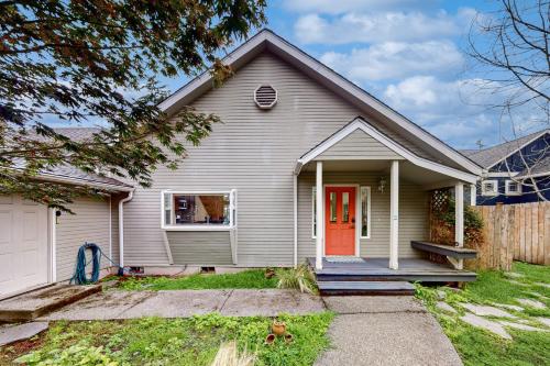 Emerald View Outlook in Coupeville, United States