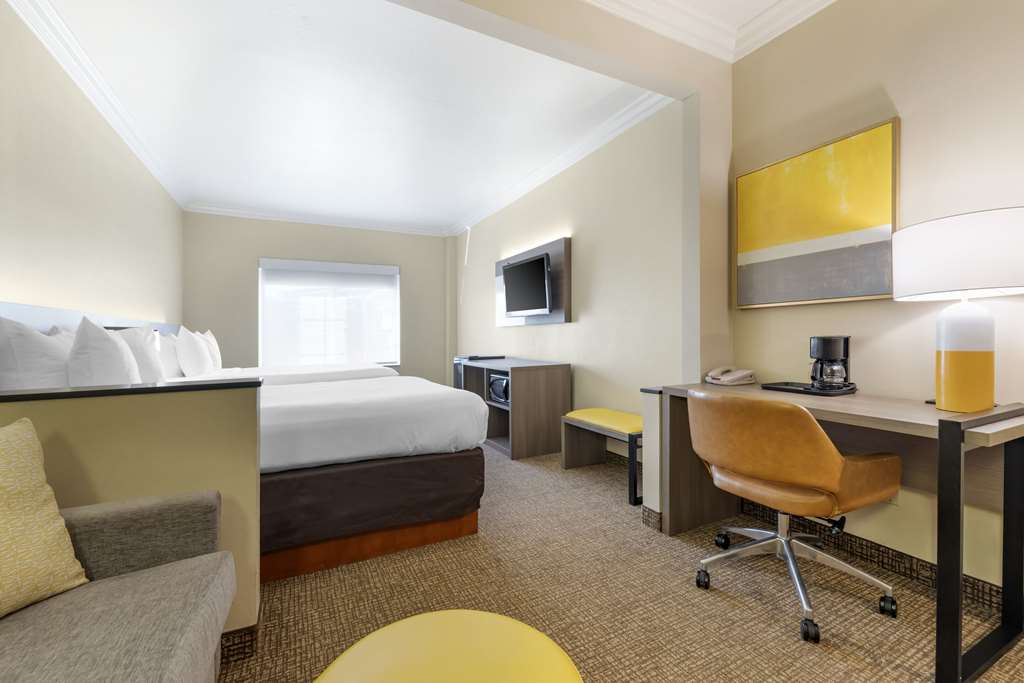 Comfort Suites Oceanside Camp Pendleton Area - photo 46