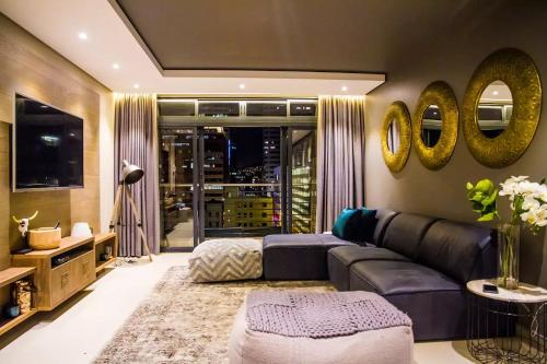 Designer Apartment — 4-Star Luxury Hotel in Cape Town, South Africa