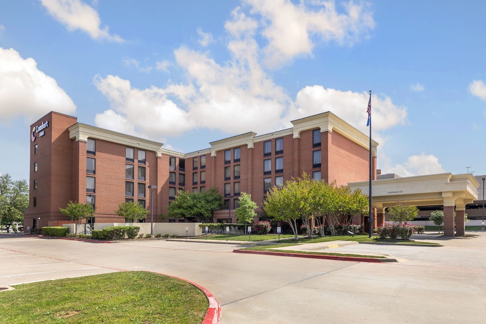 Comfort Inn Plano Dallas - photo 37