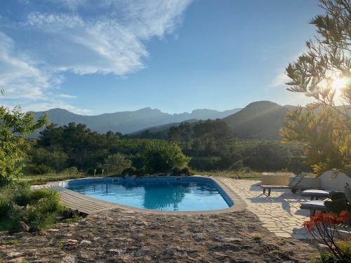 Wonderful comfortable finca in the Burga valley pet-friendly hotel Rasquera