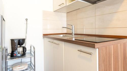 Apartments Sandra Solitudo III