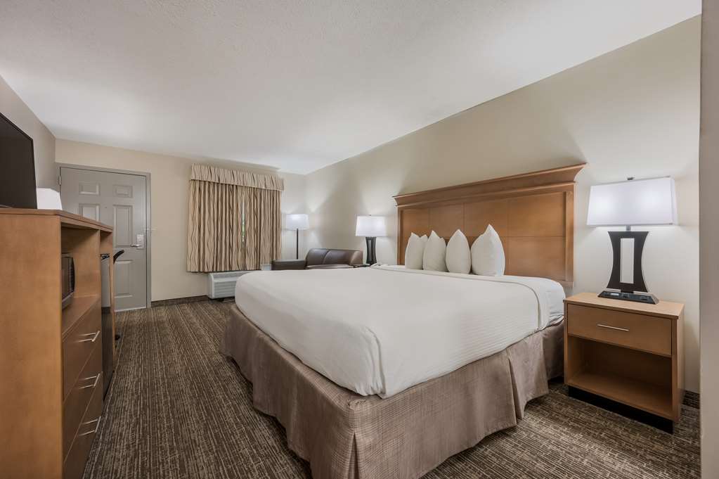 Best Western University Inn - photo 14