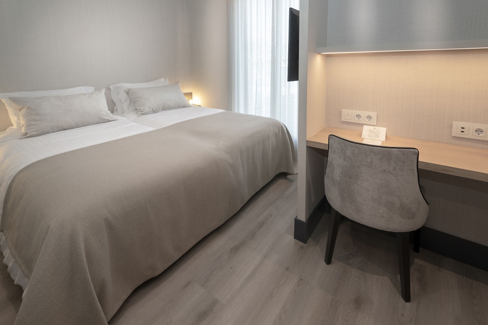 Bel Air Hotel — Castelldefels — photo 5