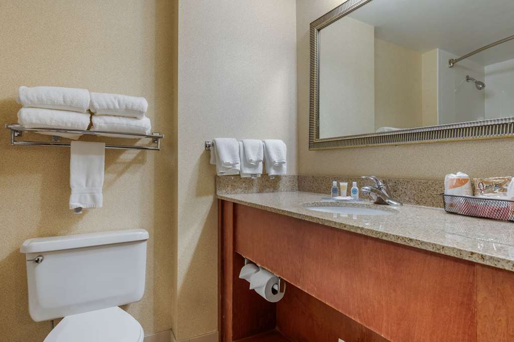 Suburban Studios Arlington Heights Elk Grove - photo 20