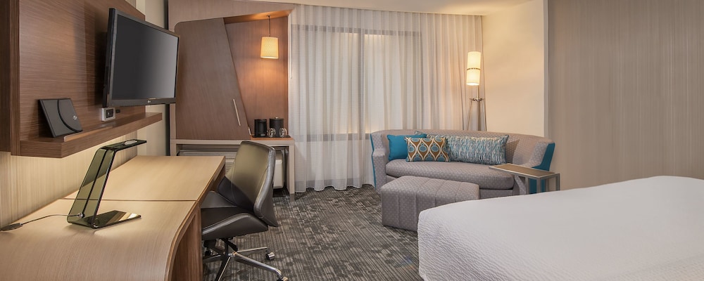 Courtyard by Marriott St. Joseph Benton Harbor - photo 5