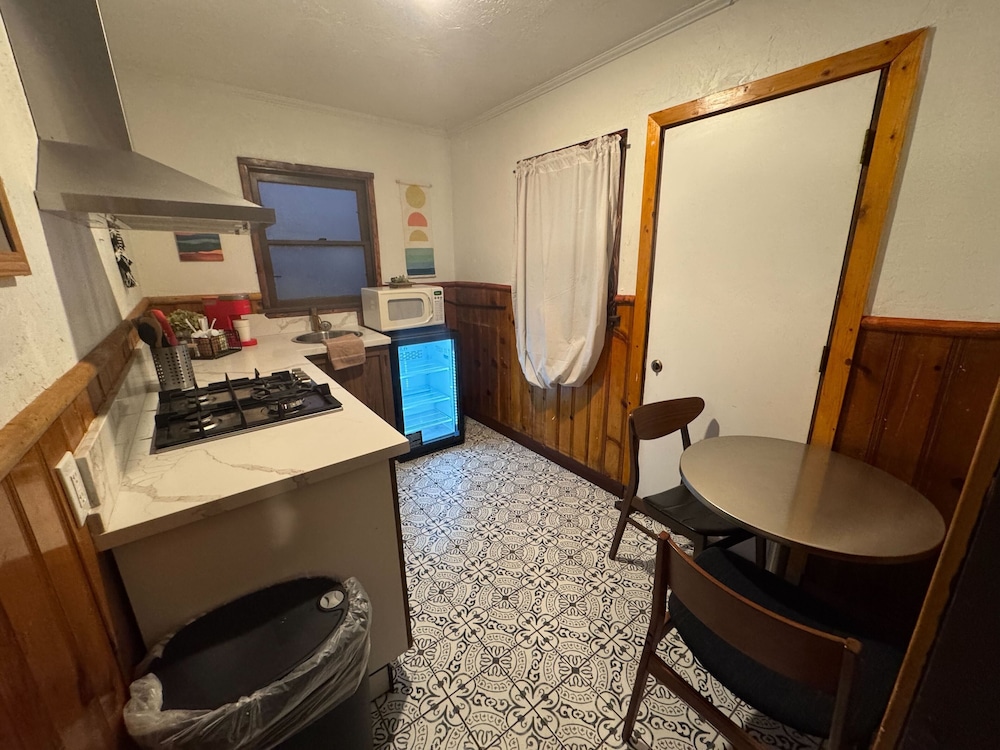 Three Pines Cabins Lodge - photo 23