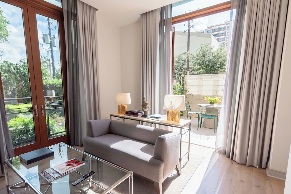 La Colombe d'Or Hotel - photo 38