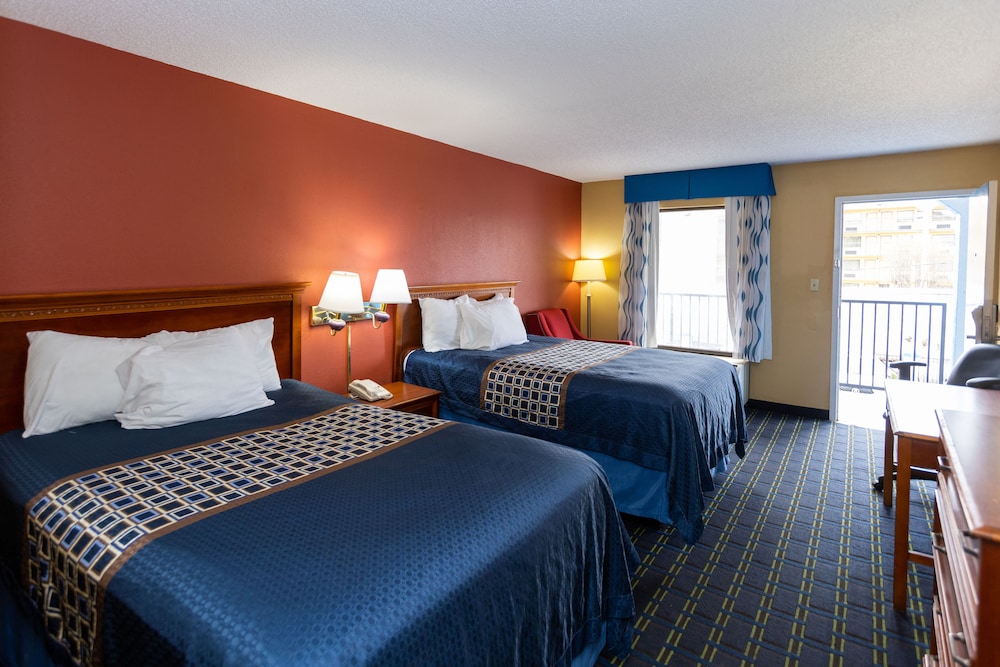 Shelby Inn - photo 8