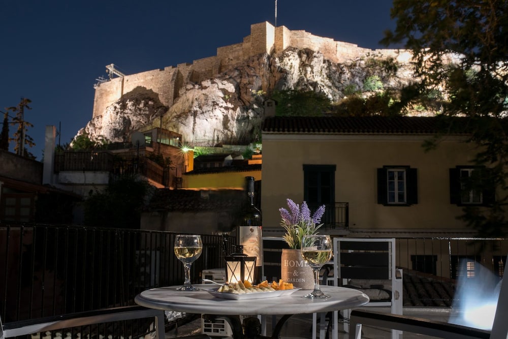 Acro & Polis — 4-Star Luxury Hotel in Athens, Greece