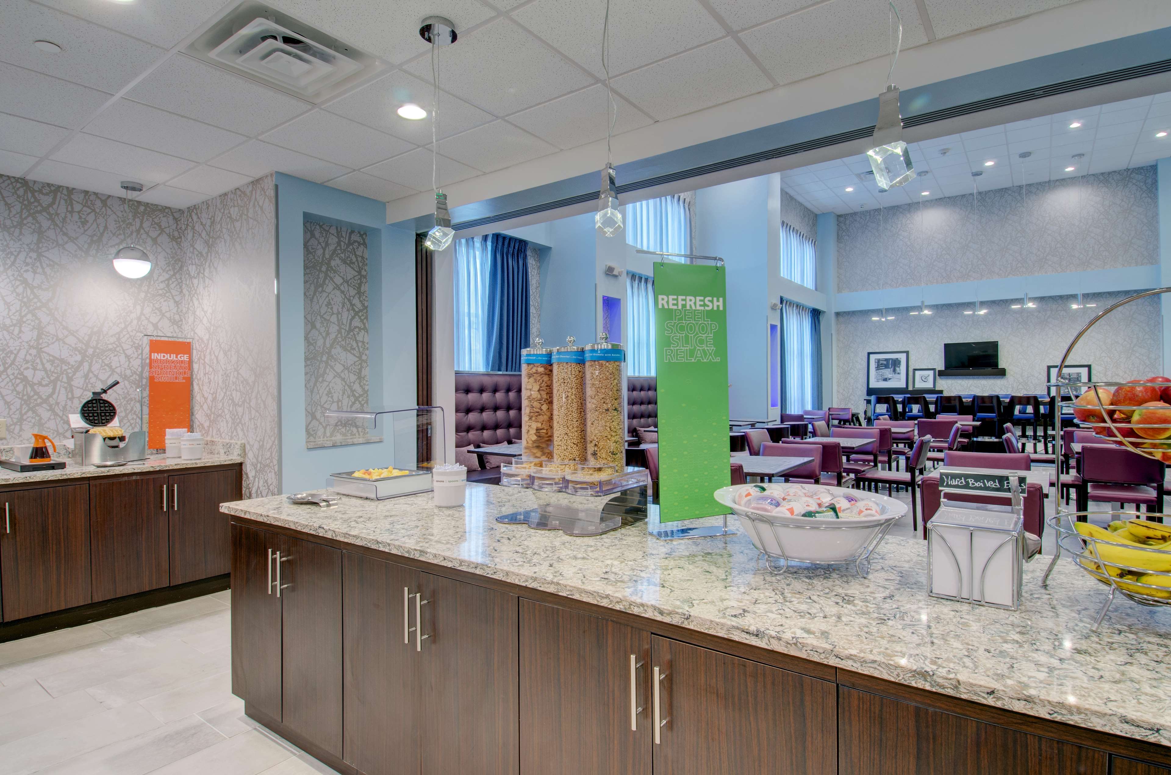Hampton Inn & Suites Boston Stoughton - photo 12