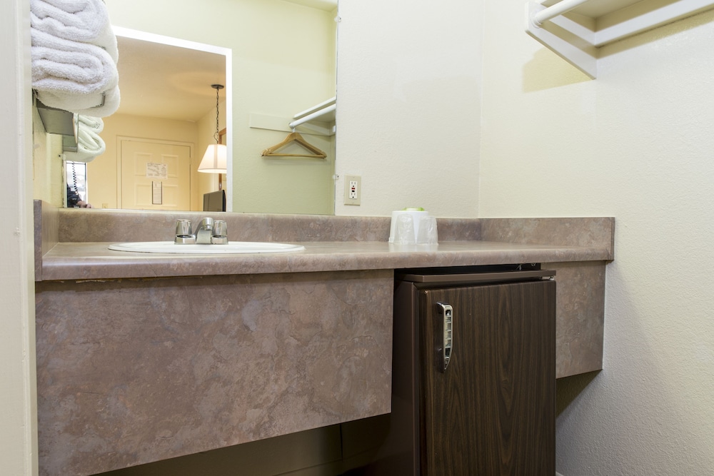 Premier Inns Thousand Oaks - photo 15