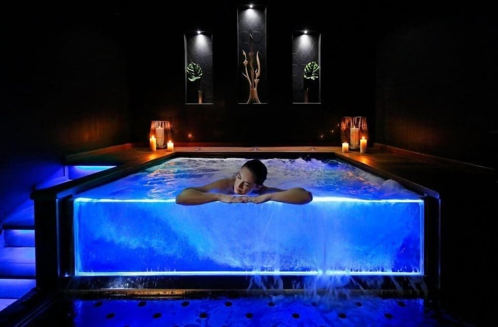 Negrecoste Hotel & Spa — 4-Star Luxury Hotel in Aix-En-Provence, France