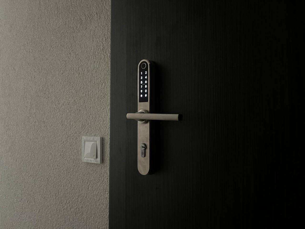 Luxuria Modern Apartments Self Check in — Siauliai — photo 4