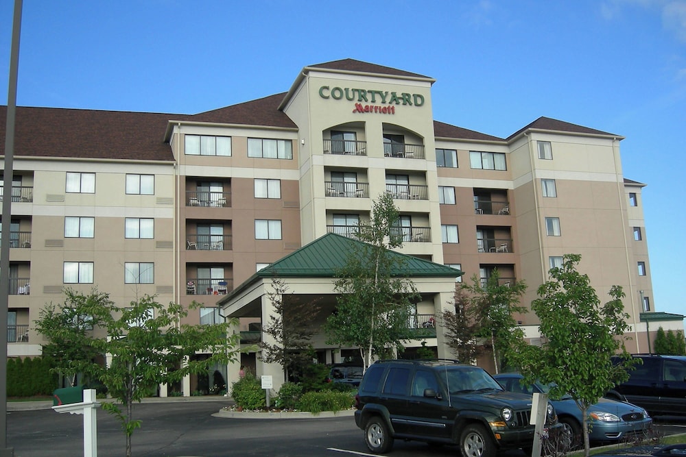 Courtyard by Marriott Erie - photo 34