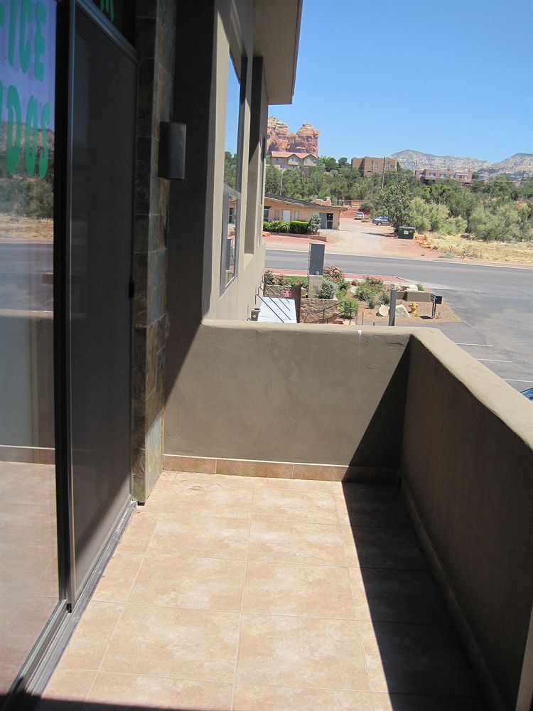 Picazzos Loft in the View Plaza - photo 7