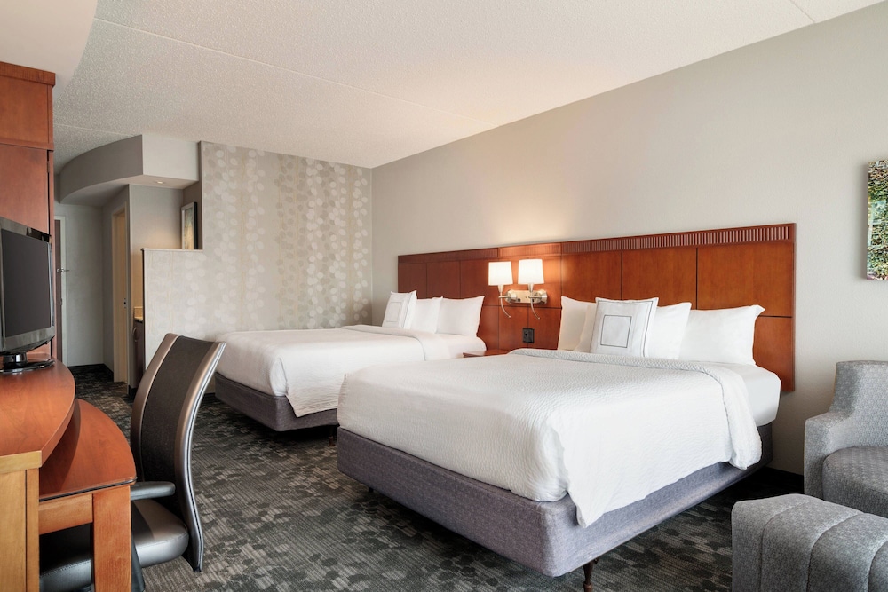 Courtyard By Marriott Ewing Princeton — Trenton