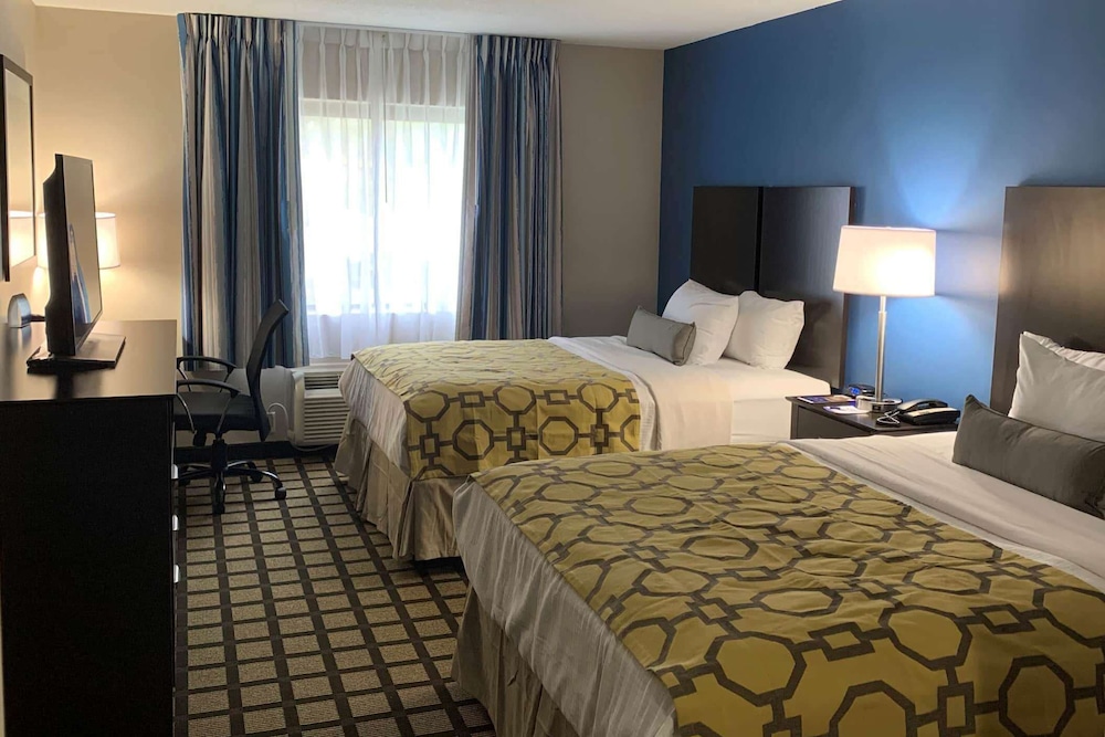 Baymont by Wyndham Latham Albany Airport - photo 12