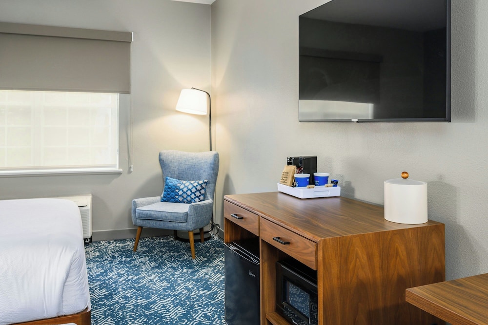 Four Points by Sheraton Bedford Manchester Airport - photo 37