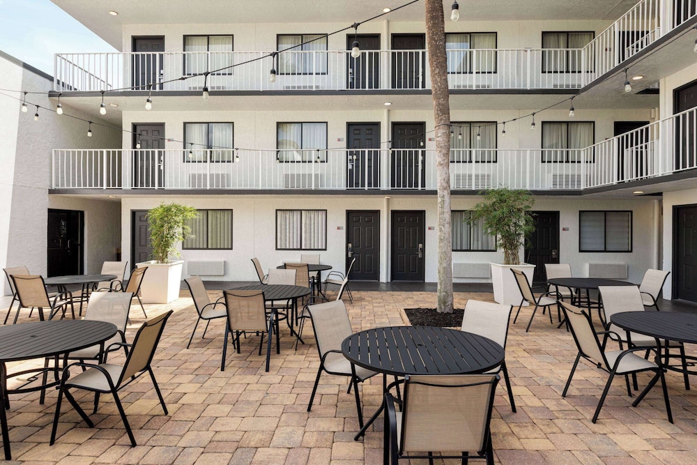 Mai Hana Hotel & Suites International Drive - photo 59