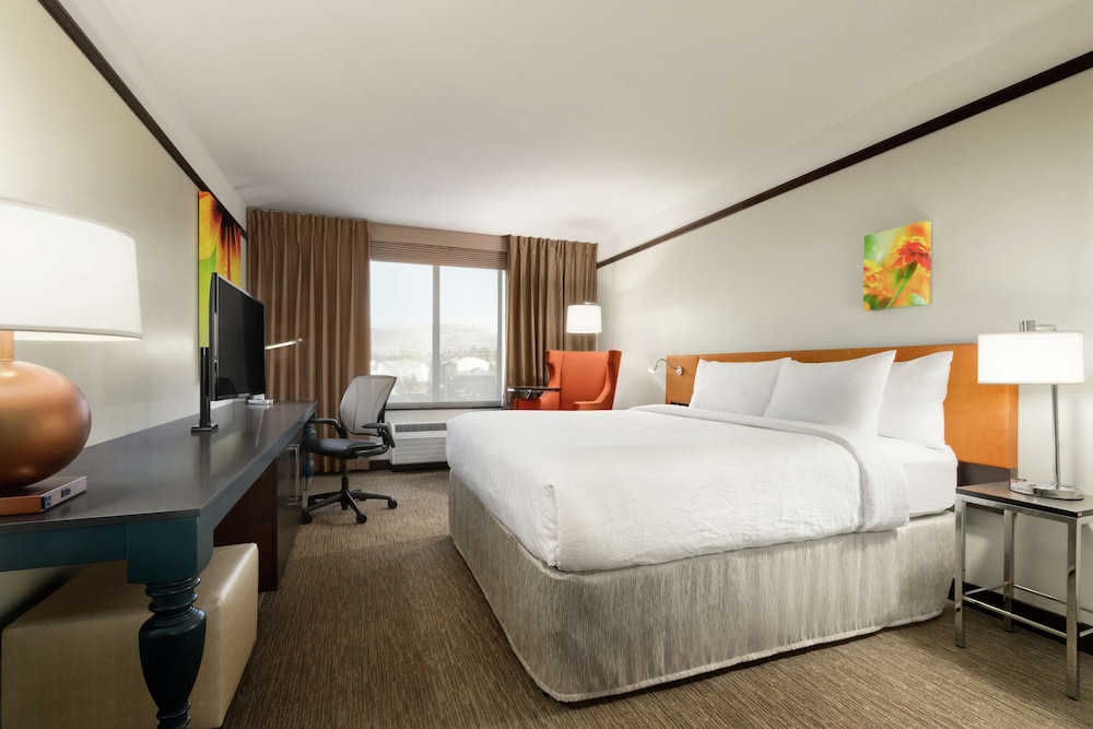 Hilton Garden Inn Medford OR - photo 12