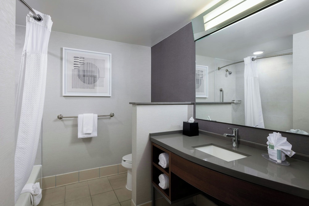 Courtyard by Marriott Wichita At Old Town - photo 34