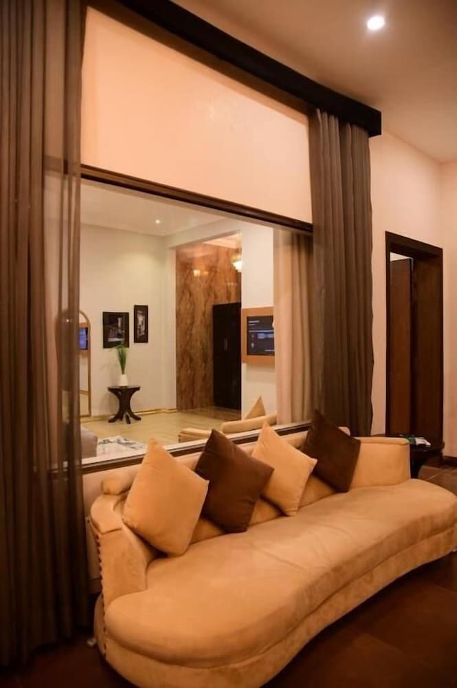 Swan Suites — Lahore — photo 2