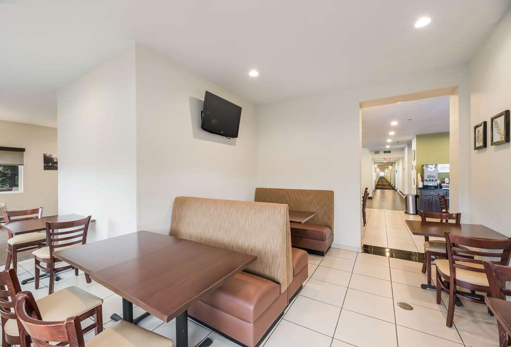 Sleep Inn Flagstaff - photo 28