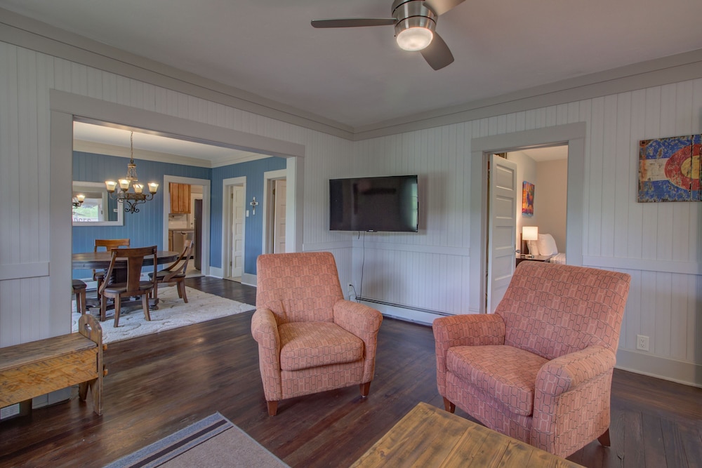 The Lodges of Oak Creek - photo 24