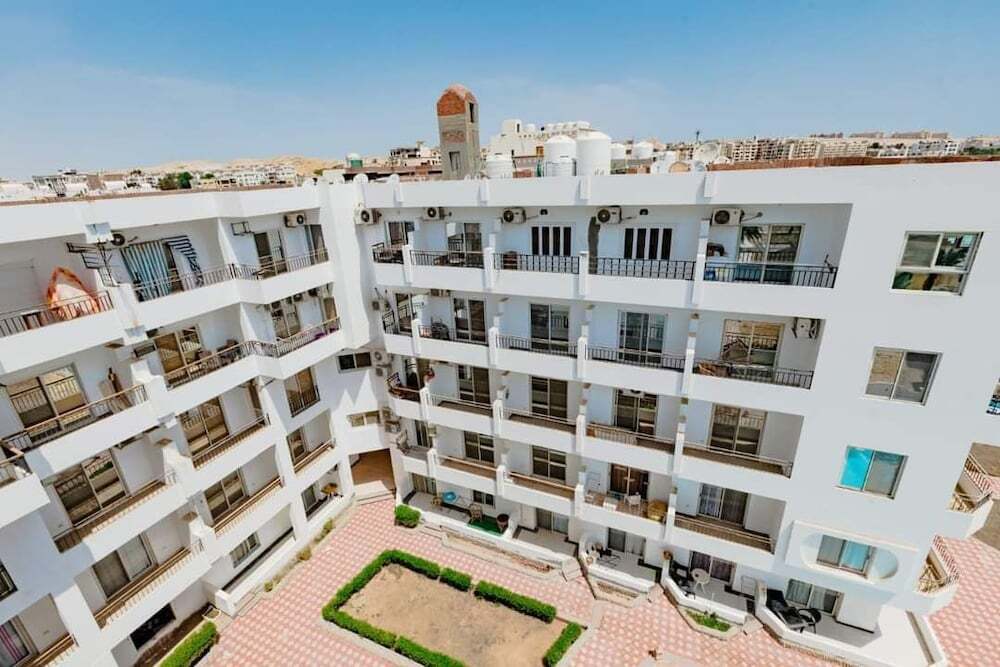 Al makramia compound — 4-Star Luxury Hotel in Hurghada, Egypt